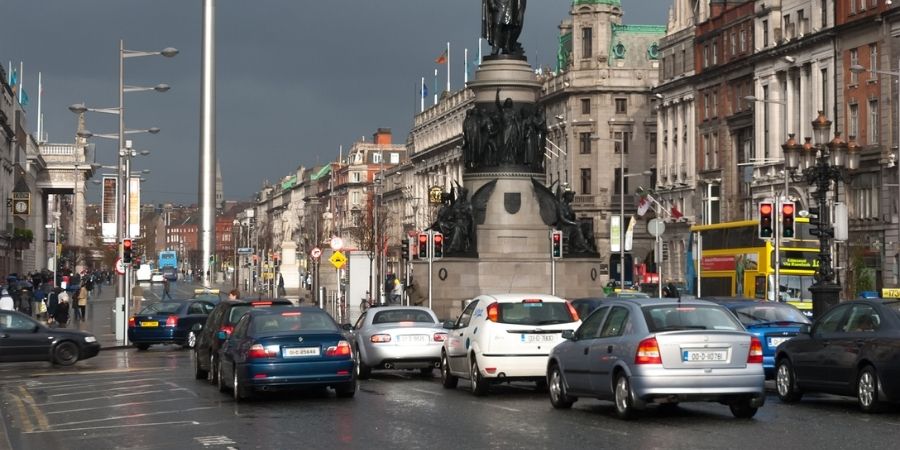 La Calle O´Connell vista de día en Dublín Ireland