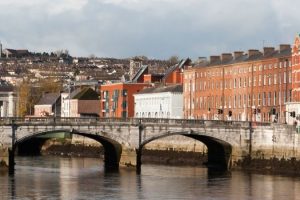 Irlanda del norte y puente turístico