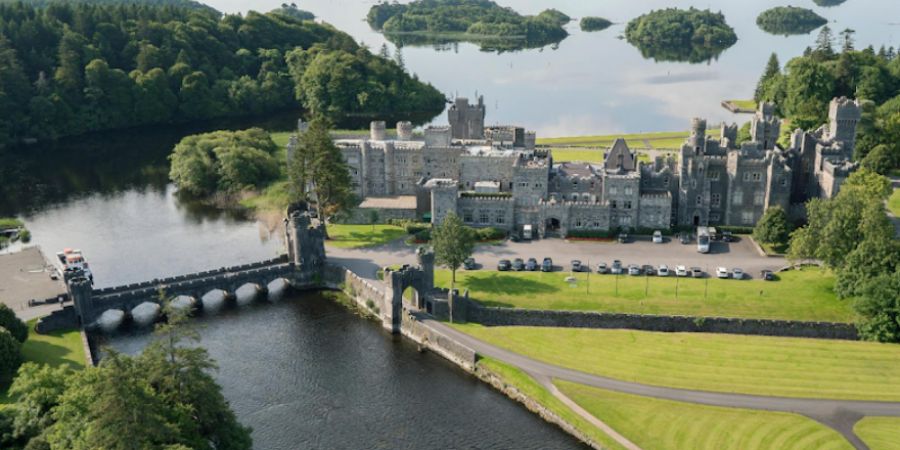 Ashford Castle, Condado de Mayo Pierce Brosnan en Irlanda