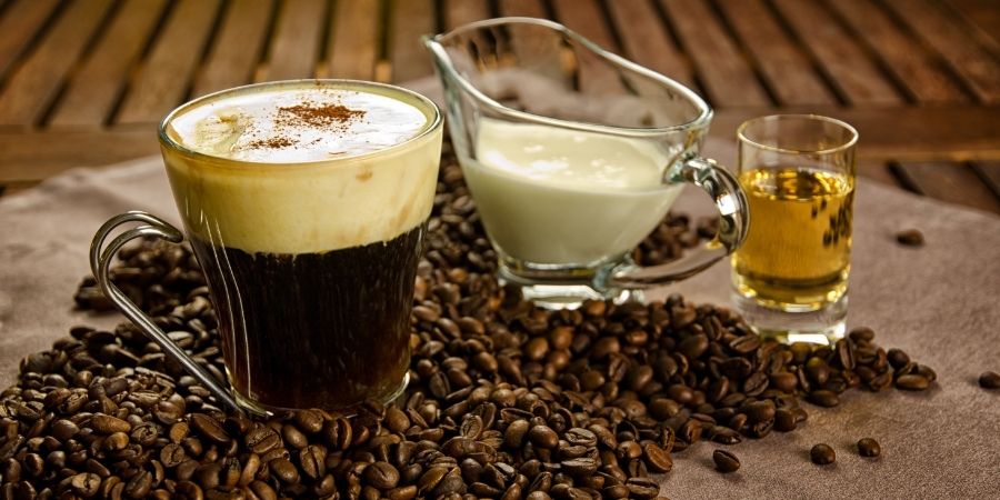 Beneficios del coctel con café Irlandés 