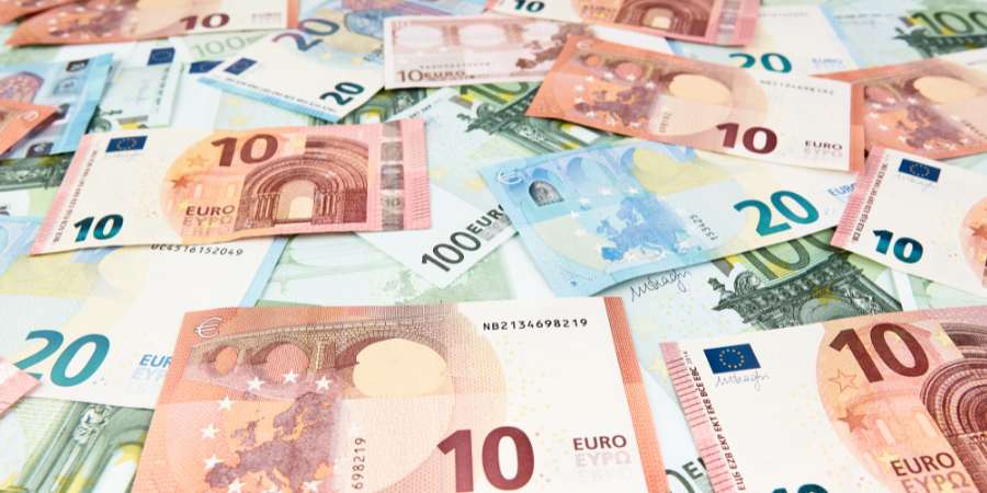 Dinero en Irlanda ¿Cómo Prepararse Financieramente para un Programa de Intercambio en Irlanda?