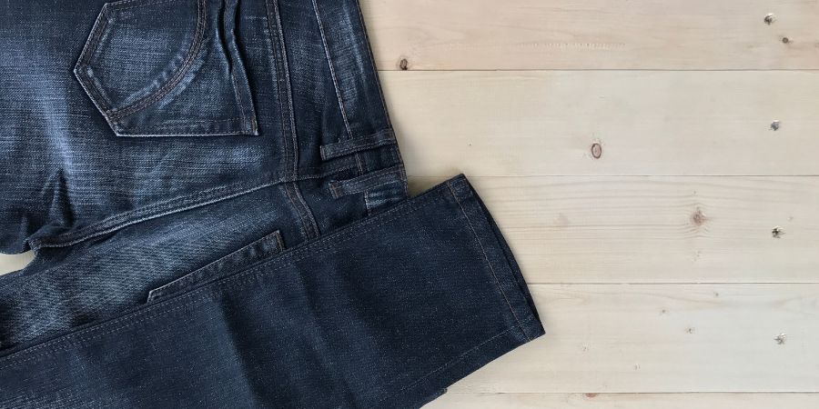 comprar ropa en amazon jeans oscuros